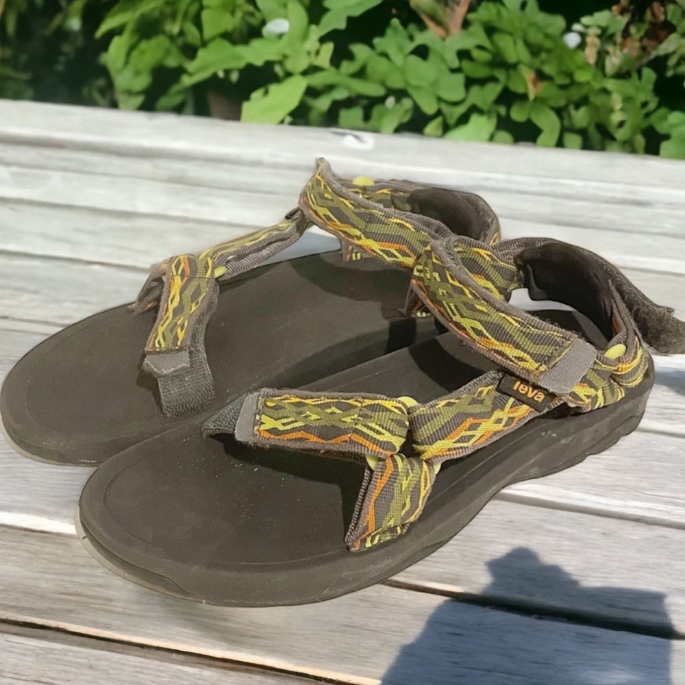 Teva Size 5 Hurricane XLT 2 Yellow Knit Straps Delmar Dark Shadow‎ Womens